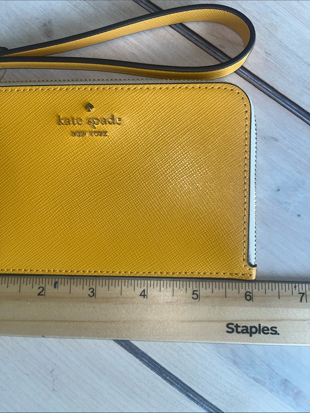 kate spade Lucy Bi-color corner zip Yellow Saffiano Wristlet Clutch - Picture 6 of 7